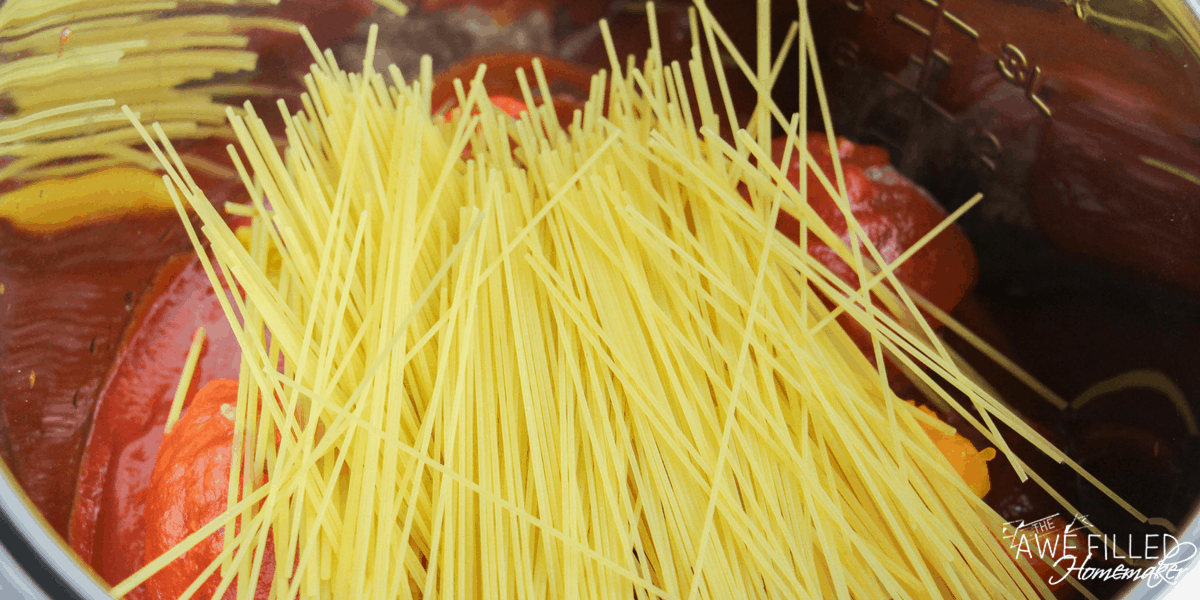 Easy Instant Pot Spaghetti and Meatballs