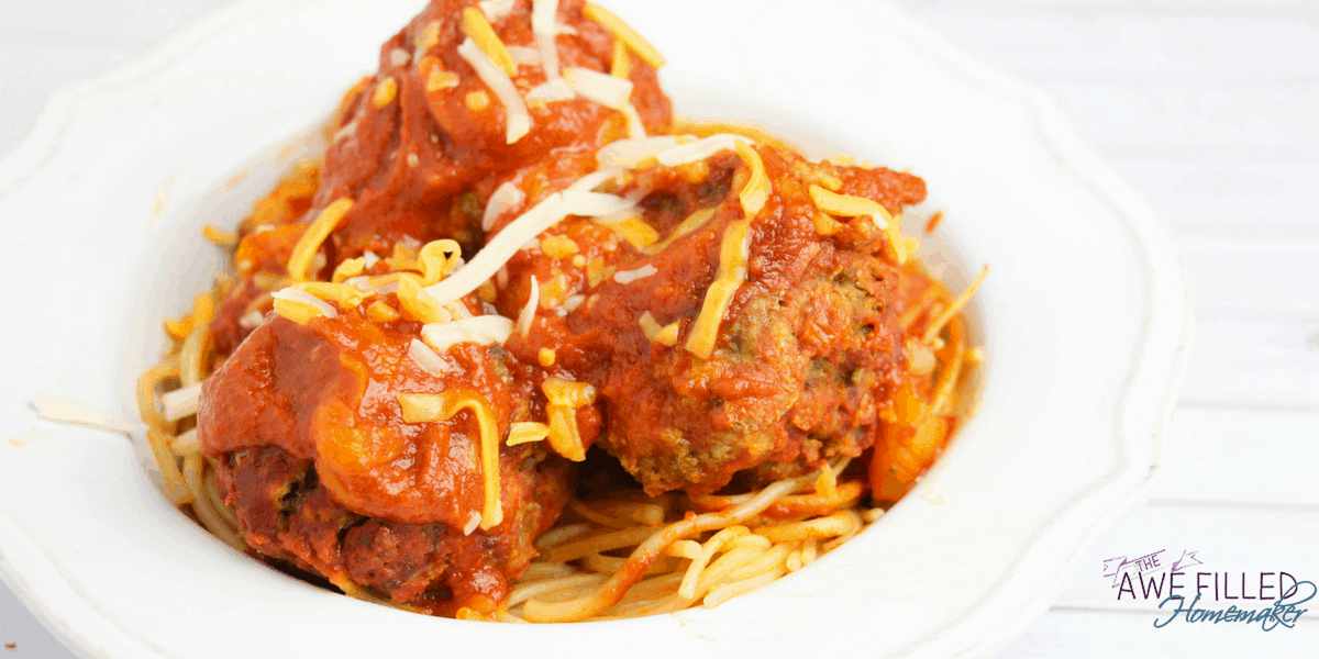 Easy Instant Pot Spaghetti and Meatballs