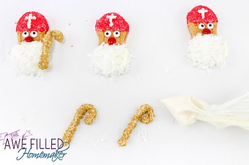 Have you as a Christian ever wondered how you can tie in Santa without deviating from God's Holy Word? Well, we did too. These St. Nicholas day resources will help you teach your children the true meaning of and story behind this man who inspired the legend of Santa. St. Nicholas unit study recipe