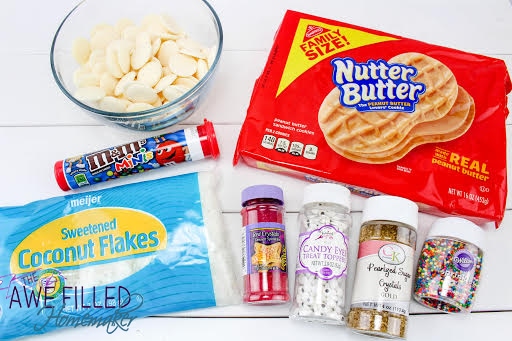 Have you as a Christian ever wondered how you can tie in Santa without deviating from God's Holy Word? Well, we did too. These St. Nicholas day resources will help you teach your children the true meaning of and story behind this man who inspired the legend of Santa. St. Nicholas unit study recipe