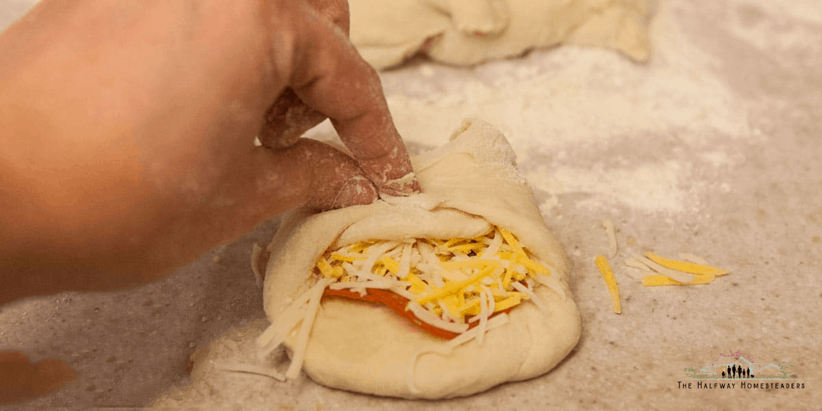 Best and Easy West Virginia Pepperoni Rolls