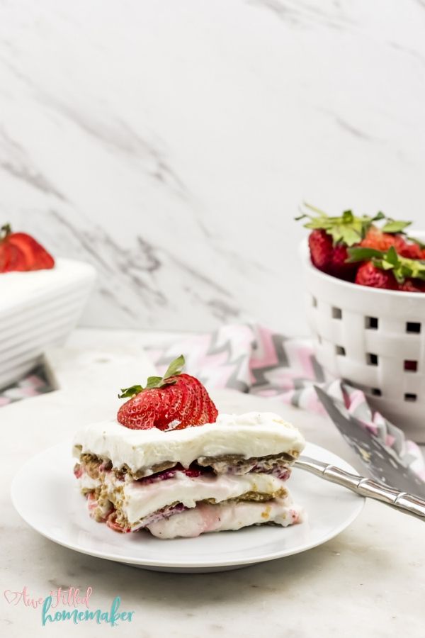 Copy of Strawberry Cheesecake Icebox Cake 2