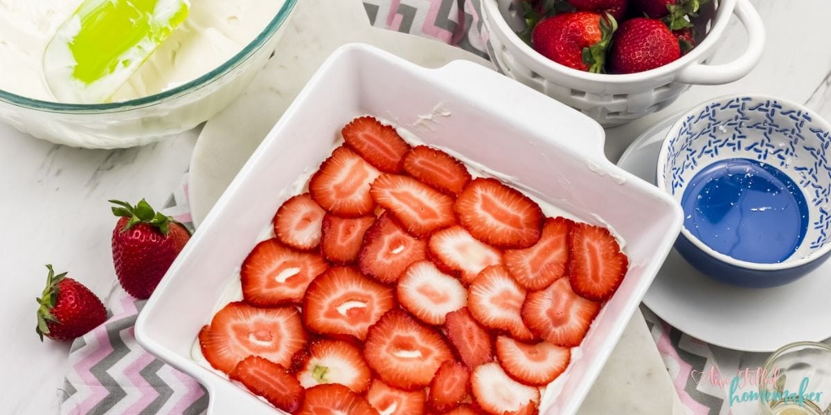 Strawberry Cheesecake Icebox Cake