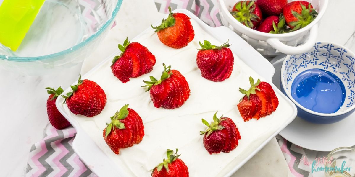 Strawberry Cheesecake Icebox Cake