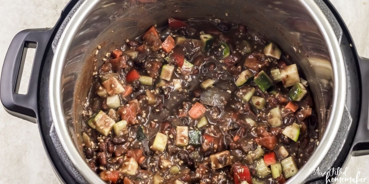 Instant Pot Vegan Chili