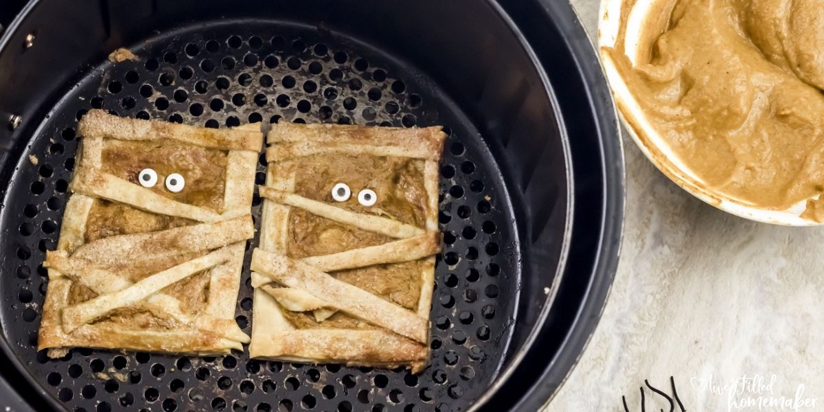 Air Fryer Pumpkin Mummy Hand Pies