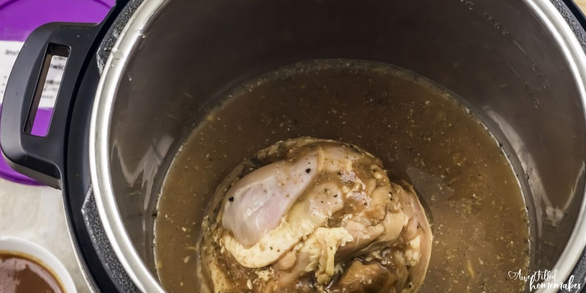 Instant Pot Low Carb BBQ Chicken Lettuce Wraps
